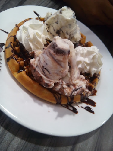 Geláre @ White Sands - Singapore