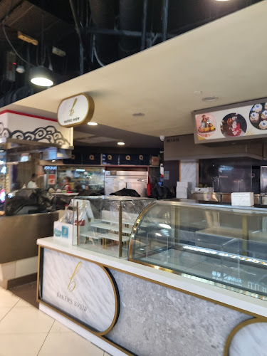 Yolé - Tampines Mall - Singapore