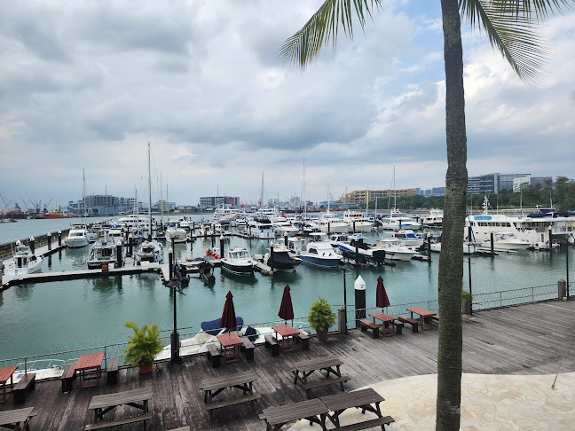 52 W Coast Ferry Rd, RSYC Yacht Club, Singapore 126887