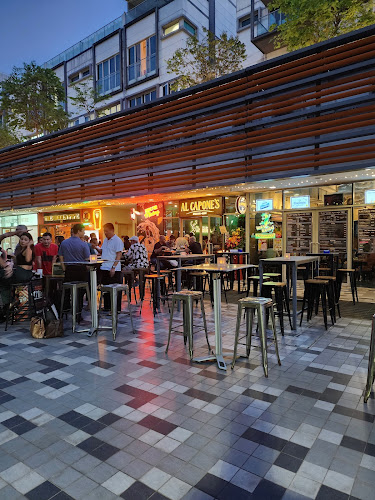 Al Capone's NEWest Mall