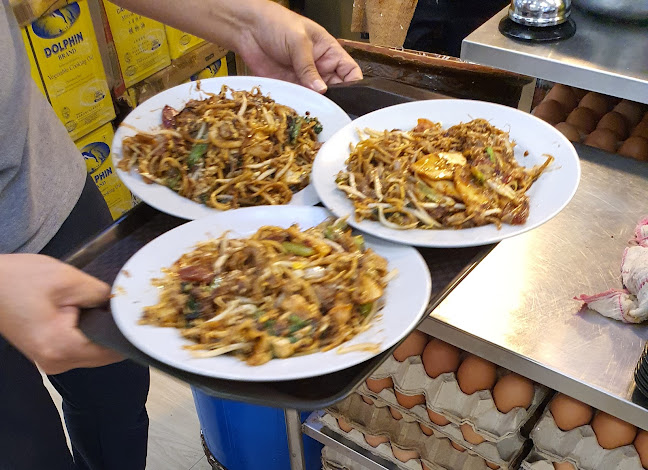 Comentarii opinii despre Hougang Oyster Omelette & Fried Kway Teow