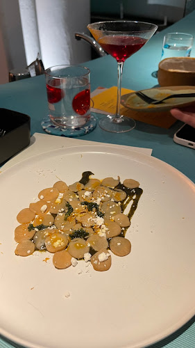 Analogue - Hospitality and gastronomy