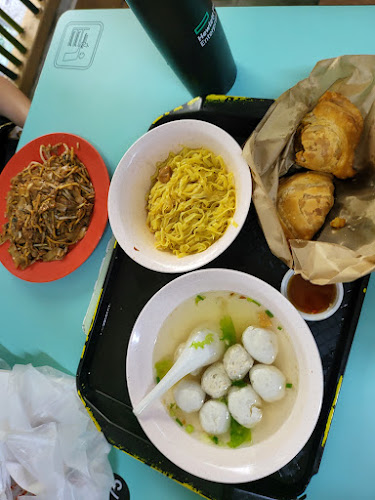 Comentarii opinii despre Outram Park Fried Kway Teow Mee (#02-17)