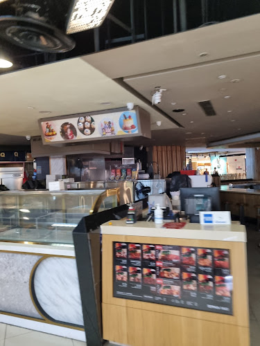 Yolé - Tampines Mall - Hospitality and gastronomy