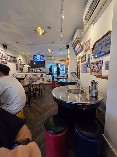 HANKANG POCHA 한강포차 ( The Most Affordable Korean Pocha ! 혜자스러운 한강포차 !)