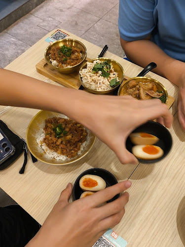 Eat 3 Bowls @ The Seletar Mall - Hospitality and gastronomy