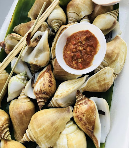 Opinii despre Lucy BBQ Seafood în Singapore - Hospitality and gastronomy