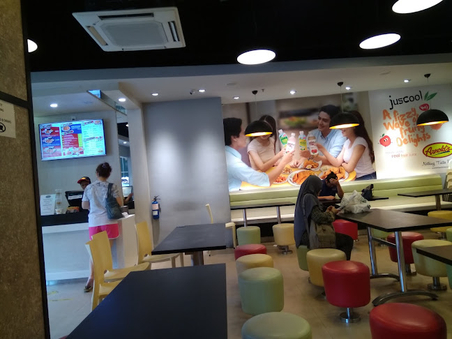 Hougang St 51, #01-49 Hougang Green Shopping Mall, Singapore 538719