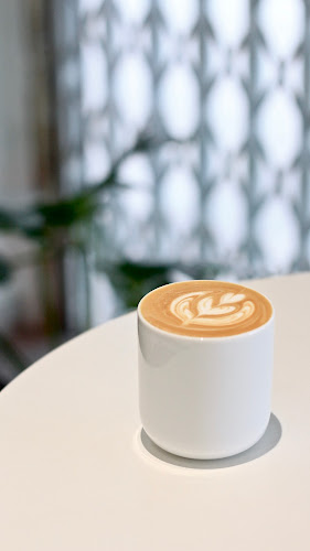 Opinii despre Zerah Coffee Roasters în Singapore - Hospitality and gastronomy