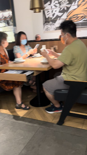 50 Jurong Gateway Rd, #B1-04 Jem, Singapore 608549