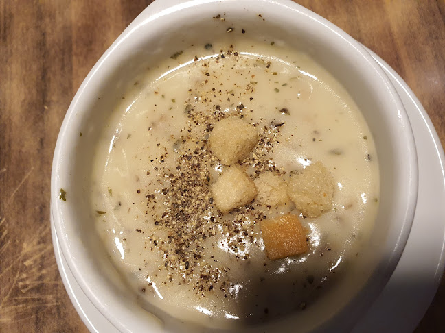 Comentarii opinii despre Astons Specialities