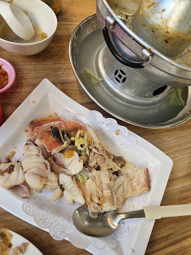 Hualong Fishhead Steamboat - Hospitality and gastronomy