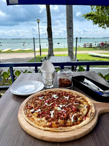 Opinii despre High Tide Bistro and Bar în Singapore - Hospitality and gastronomy