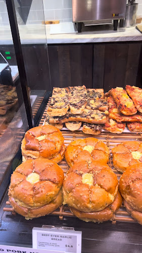 Paris Baguette @Changi Airport - Hospitality and gastronomy