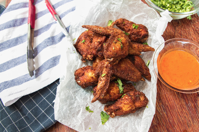 Cuscaden Bar & Bistro