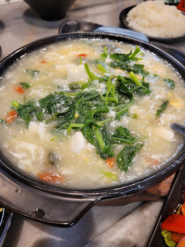 Wok Master Paya Lebar Square |Singapore Chinese Restaurant | Chili Crabs Curry Fish Head - Hospitality and gastronomy