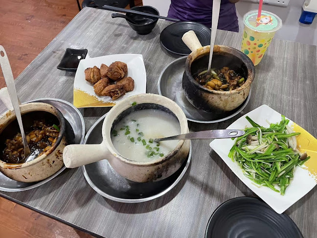 NO.5 Bukit Timah Live Bull Frog Claypot Porridge - Hospitality and gastronomy