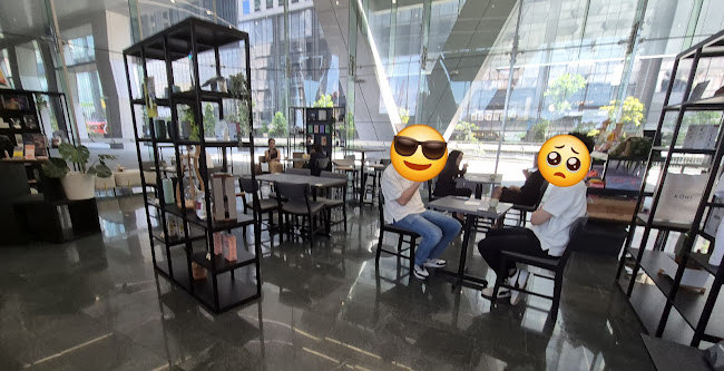 Comentarii opinii despre Kōhī Roastery & Coffee Bar UIC