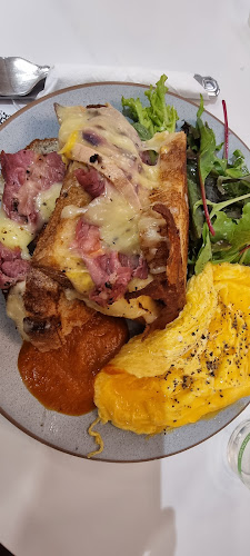 Opinii despre MICRO red house în Singapore - Hospitality and gastronomy