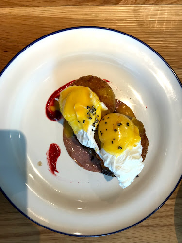 8 Grange Rd, #01-01, Singapore 239695