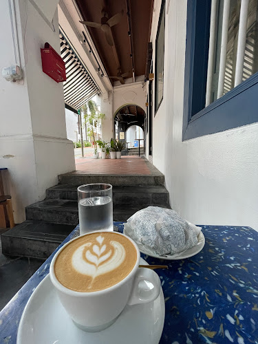 Opinii despre Maxi Coffee Bar în Singapore - Hospitality and gastronomy