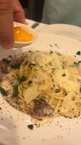 Bruno's Pizzeria & Grill Katong - Hospitality and gastronomy