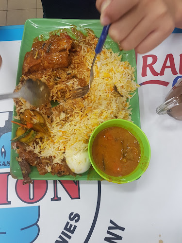 Comentarii opinii despre Mohammed Raffi Muslim Food Stall