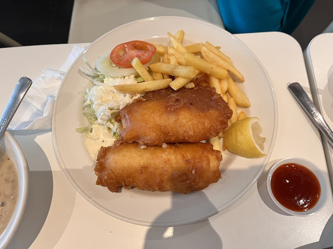 Hanis Café & Bakery - Hospitality and gastronomy