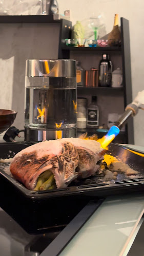 Opinii despre Primateve în Singapore - Hospitality and gastronomy