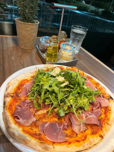 271 Bukit Timah Rd, #01-09 Balmoral Plaza, Singapore 259708