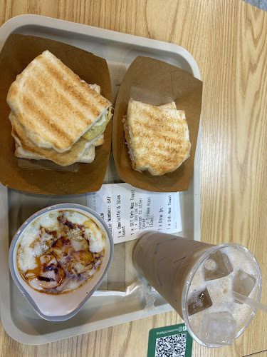 SuuKee Coffee (One North) - Hospitality and gastronomy