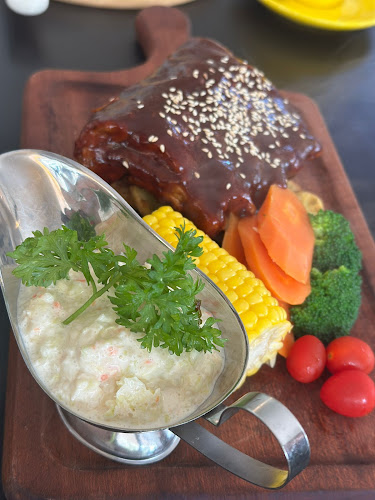 Sweet Garden Dining Cafe - Hospitality and gastronomy