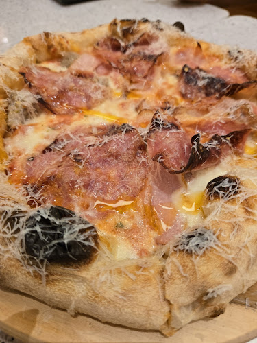 1 HarbourFront Walk, #01-100/101 VivoCity, Singapore 098585