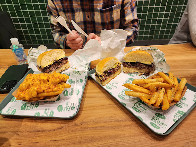 One Fattened Calf Burgers (New Bahru) - Hospitality and gastronomy