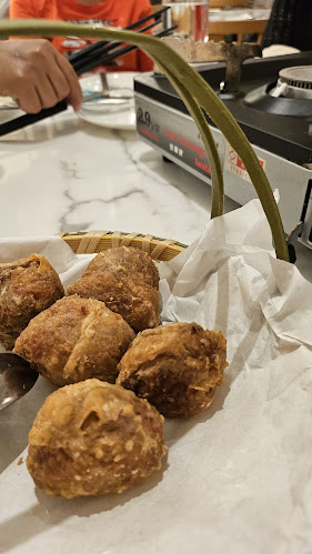 12 Kallang Ave, #02-09 Aperia Mall, Singapore 339511