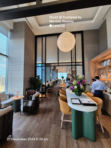 Sky22 @ Courtyard by Marriott