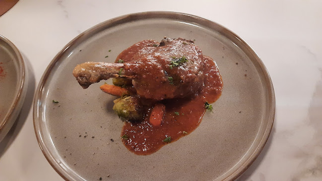 Opinii despre Casa Pietrasanta în Singapore - Hospitality and gastronomy