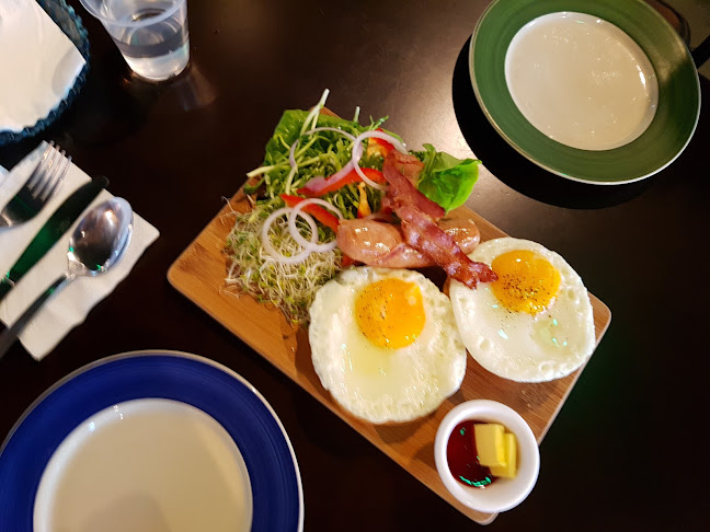 Comentarii opinii despre Shen & Co Cafe