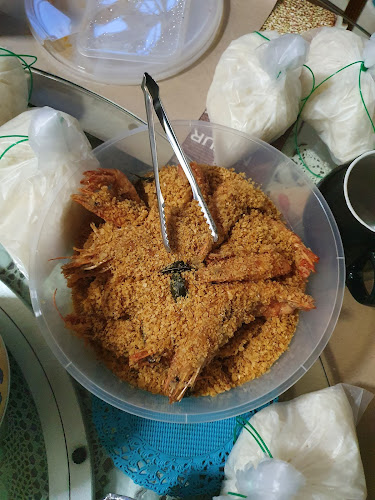 Crab Delivery Singapore by 8 Crabs - Hospitality and gastronomy