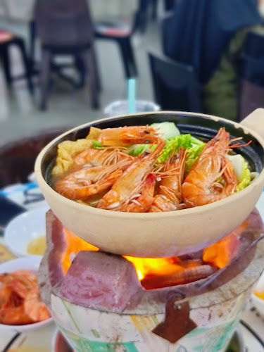 Steamboat Charcoal Claypot Prawn @Toa Payoh - Hospitality and gastronomy