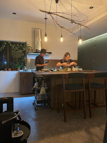 Opinii despre a summer in hwe în Singapore - Hospitality and gastronomy