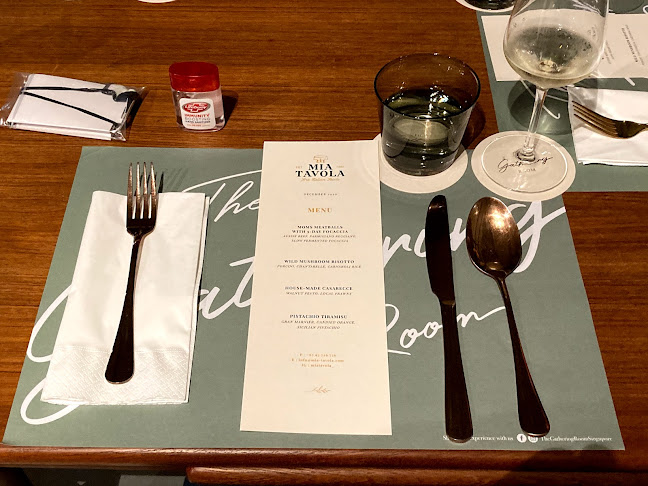 Opinii despre Mia Tavola @ City Gate în Singapore - Hospitality and gastronomy