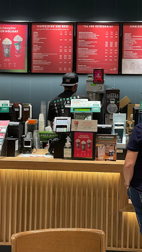 Opinii despre Starbucks Takashimaya în Singapore - Hospitality and gastronomy