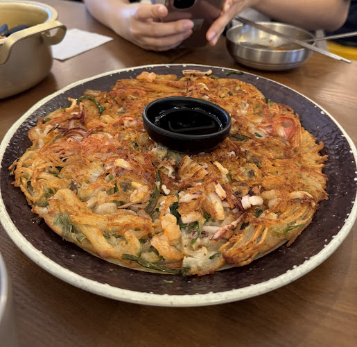 HANKANG POCHA 한강포차 ( The Most Affordable Korean Pocha ! 혜자스러운 한강포차 !)