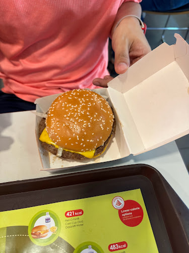 Opinii despre McDonald's Bukit Batok West în Singapore - Hospitality and gastronomy