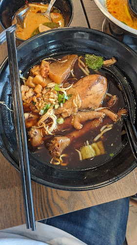 Opinii despre Nakara Thai Cuisine în Singapore - Hospitality and gastronomy