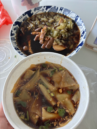 Lao San Kway Chap - Hospitality and gastronomy