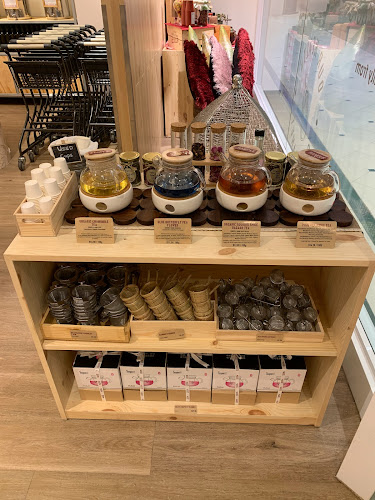 Comentarii opinii despre Scoop Wholefoods Tanglin Mall