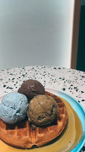 Comentarii opinii despre OC Cafe