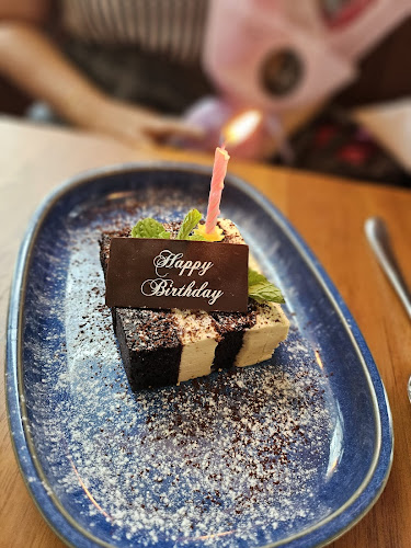 Comentarii opinii despre Fireplace – Open Wood Fire Grill @ One Holland Village